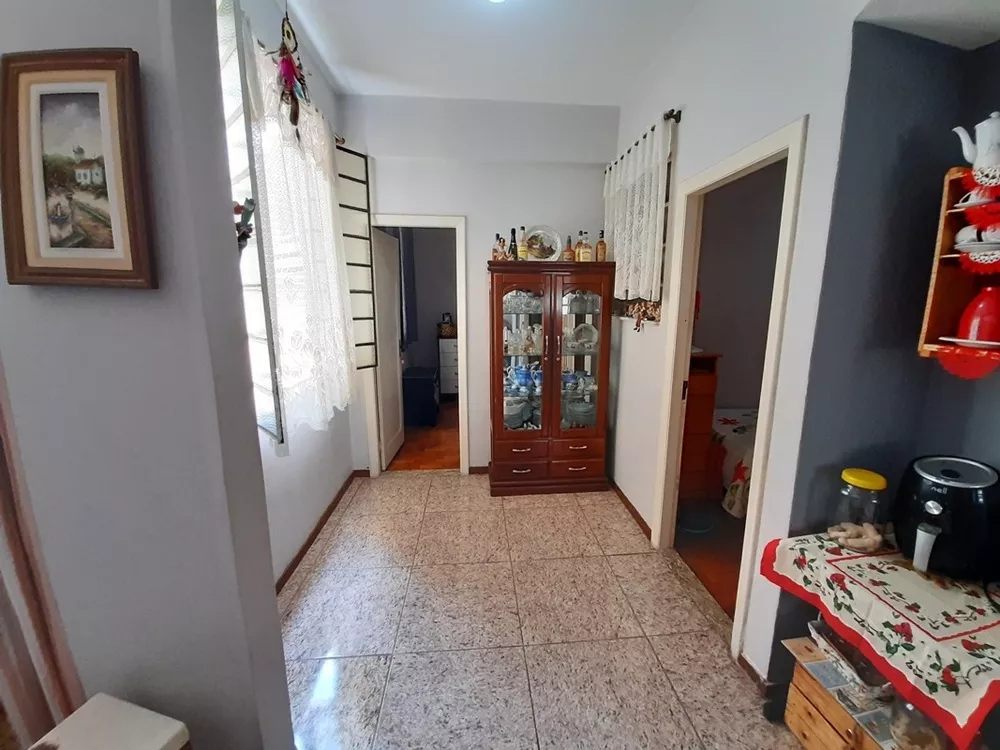 Apartamento à venda com 2 quartos, 68m² - Foto 7