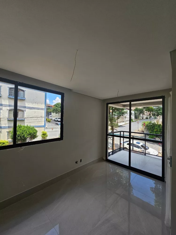 Apartamento à venda com 4 quartos, 48m² - Foto 3