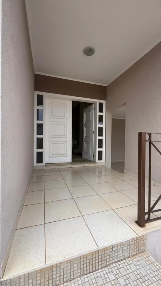 Casa, 4 quartos, 347 m² - Foto 1