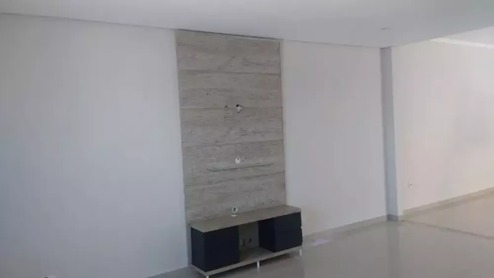 Casa, 4 quartos, 228 m² - Foto 4