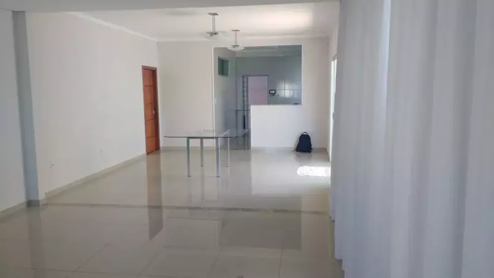 Casa, 4 quartos, 228 m² - Foto 5