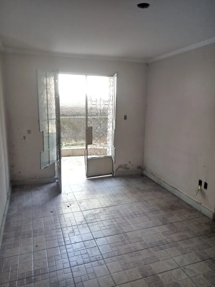 Casa, 3 quartos, 274 m² - Foto 10