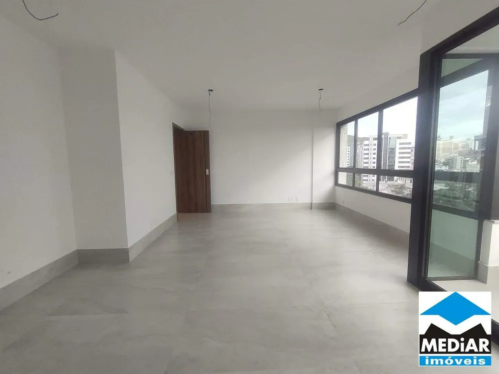 Apartamento, 4 quartos, 140 m² - Foto 2