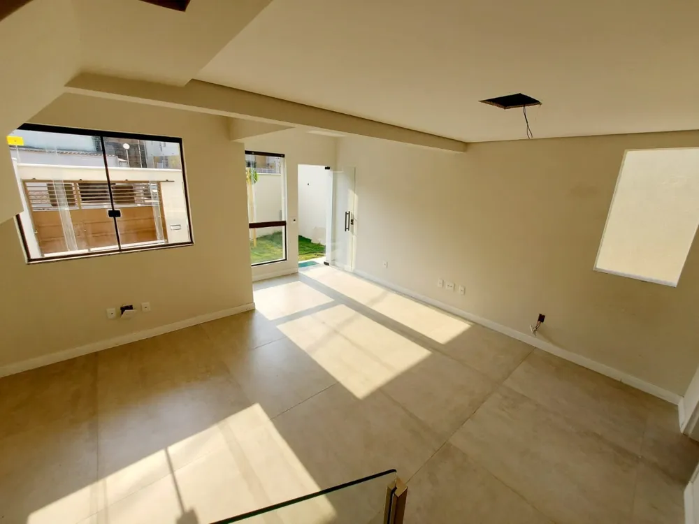 Casa, 3 quartos, 86 m² - Foto 2