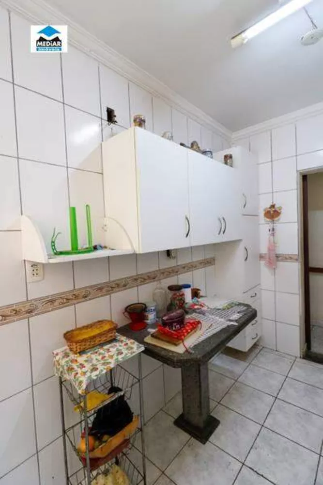 Apartamento à venda com 3 quartos, 110m² - Foto 8