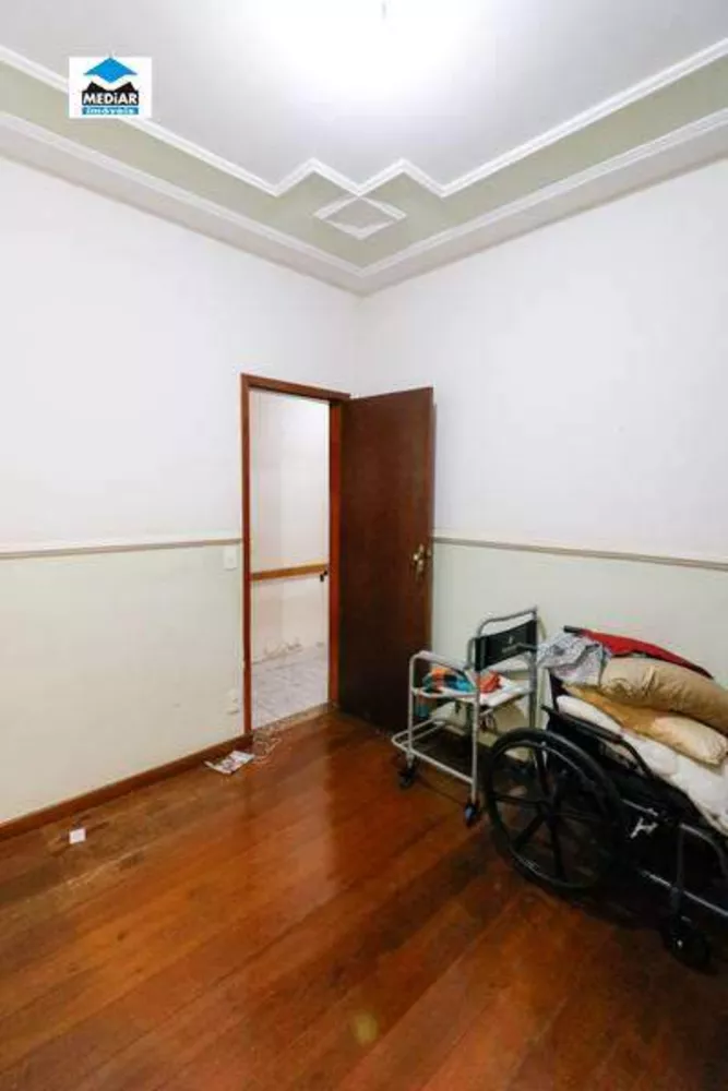 Apartamento à venda com 3 quartos, 110m² - Foto 7