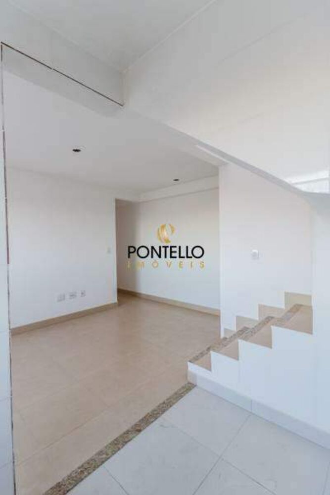 Cobertura à venda com 2 quartos, 110m² - Foto 2