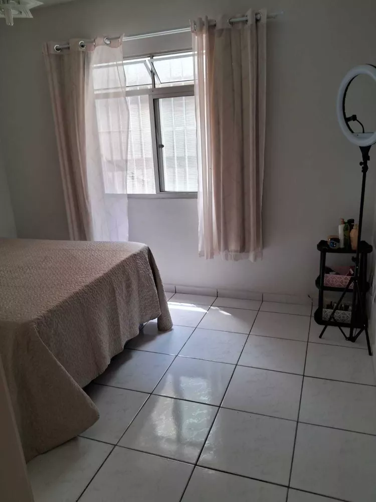 Apartamento à venda com 2 quartos, 80m² - Foto 4