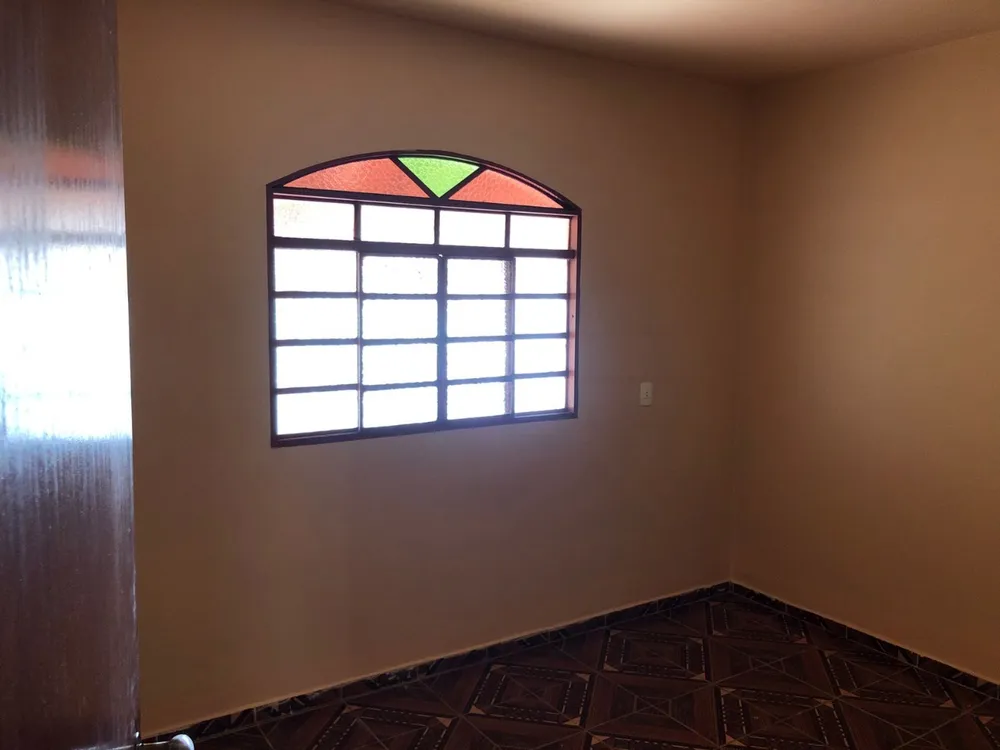 Casa, 4 quartos, 160 m² - Foto 2
