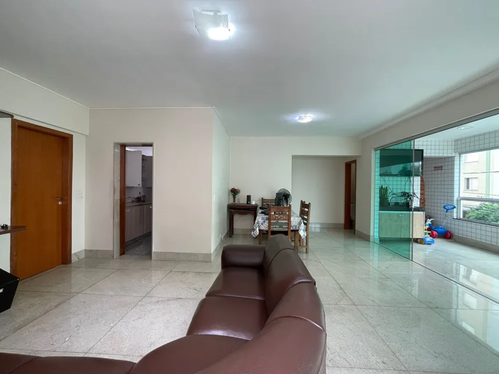 Apartamento, 4 quartos, 223 m² - Foto 2