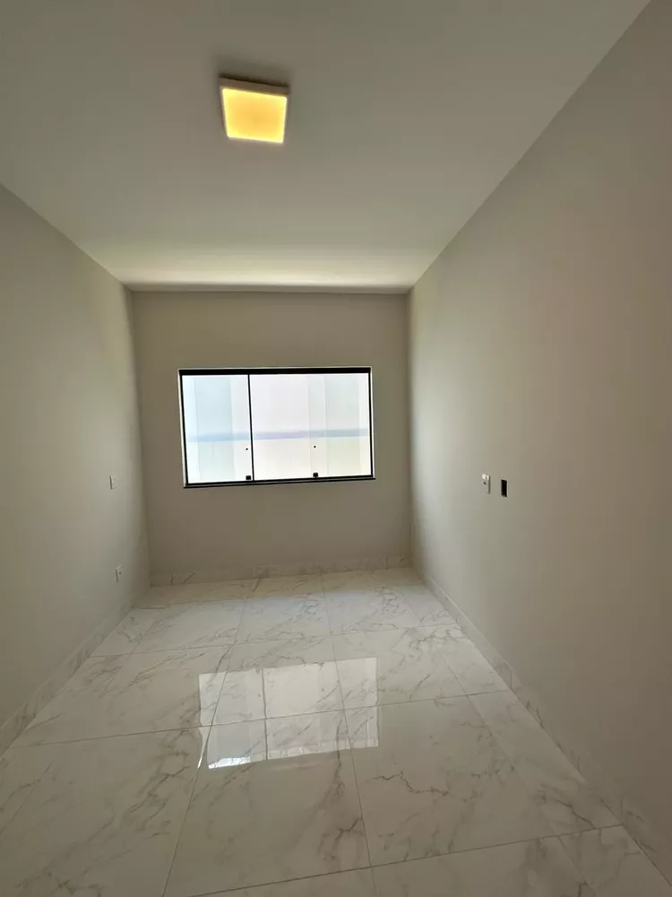 Casa à venda com 2 quartos, 70m² - Foto 10