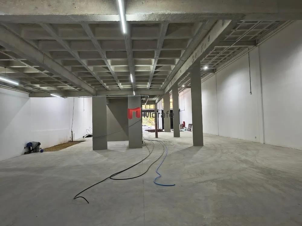 Depósito-Galpão, 700 m² - Foto 1