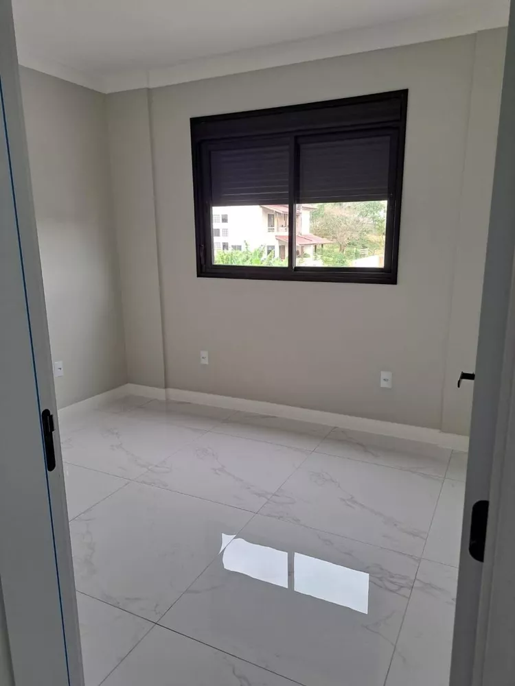 Apartamento à venda com 3 quartos, 90m² - Foto 8