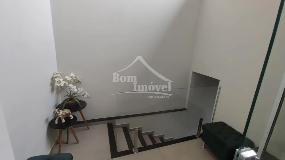 Casa, 3 quartos, 190 m² - Foto 2