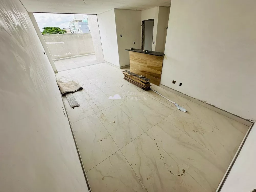 Apartamento à venda com 3 quartos, 160m² - Foto 3