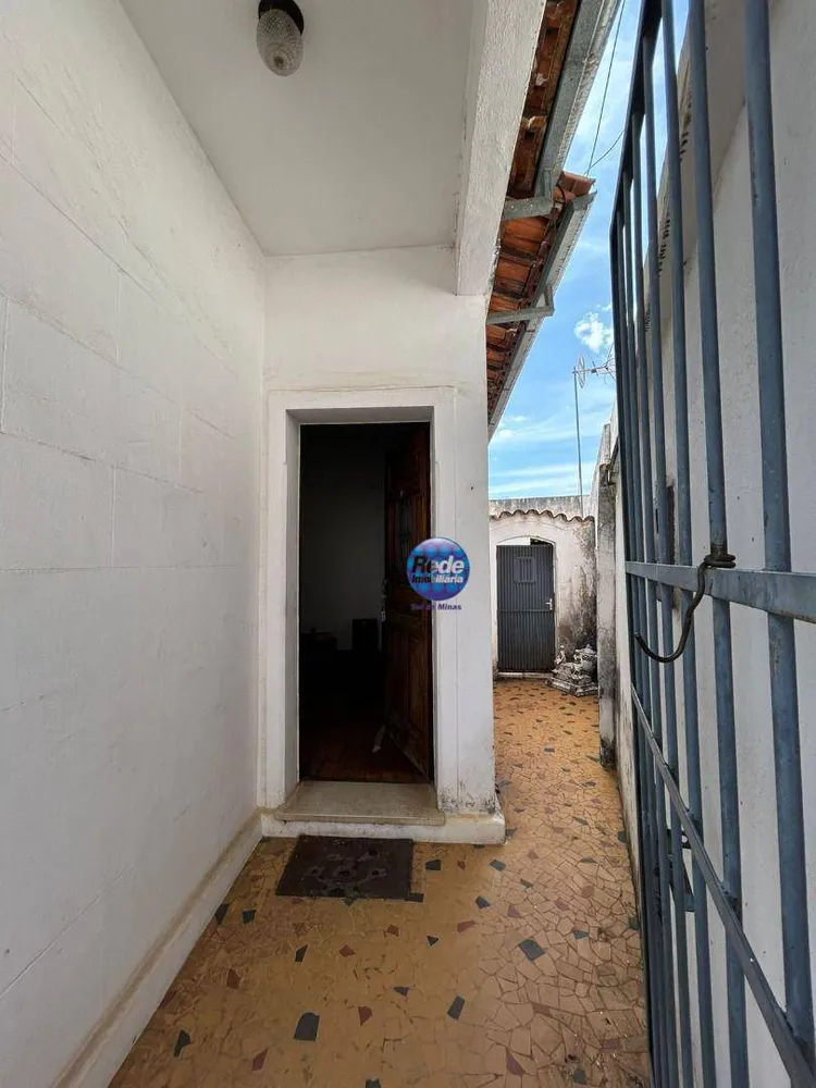Casa, 3 quartos, 200 m² - Foto 3