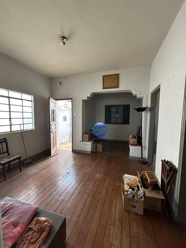 Casa, 3 quartos, 200 m² - Foto 1