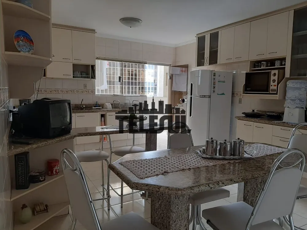 Apartamento, 4 quartos, 325 m² - Foto 6