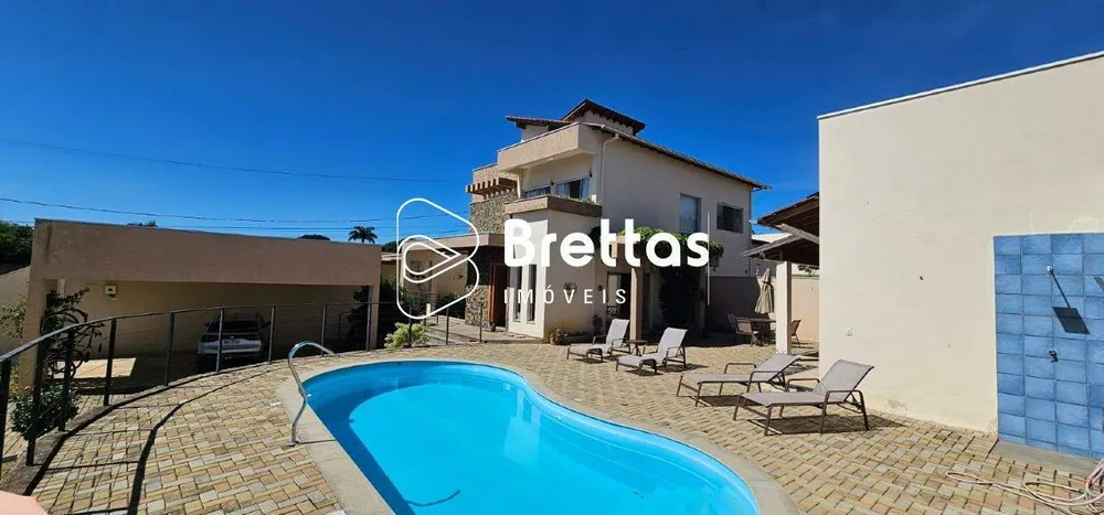 Casa, 1 quarto, 341 m² - Foto 1