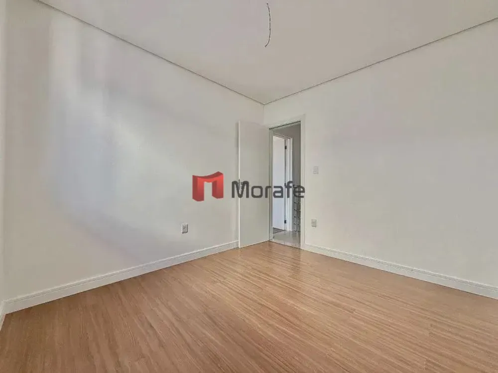 Casa, 3 quartos, 232 m² - Foto 10