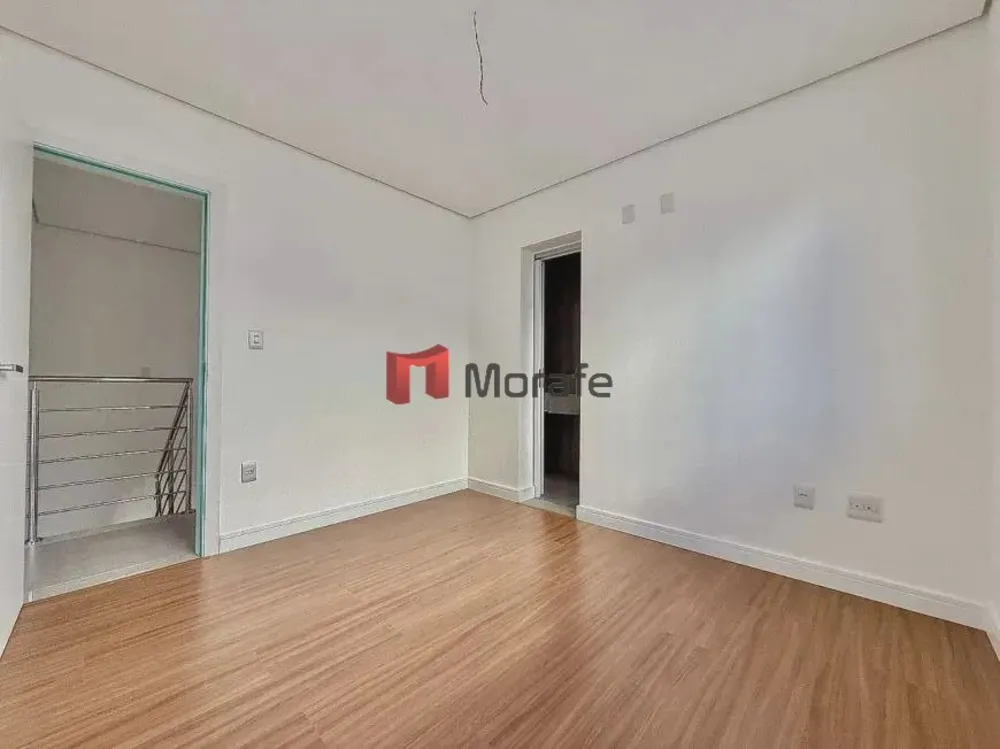 Casa, 3 quartos, 232 m² - Foto 8