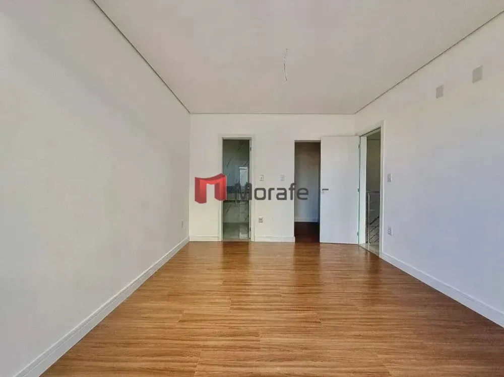 Casa, 3 quartos, 232 m² - Foto 3