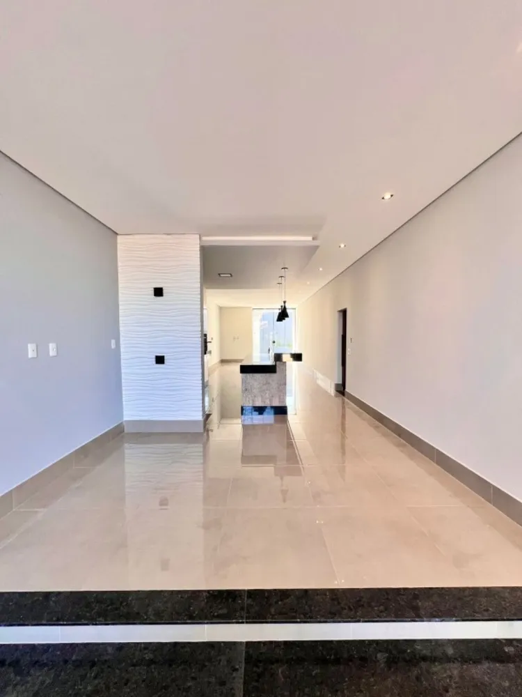 Casa, 3 quartos, 200 m² - Foto 2
