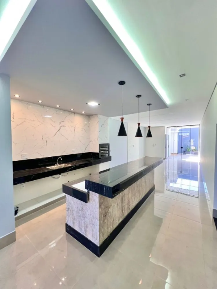 Casa, 3 quartos, 200 m² - Foto 3