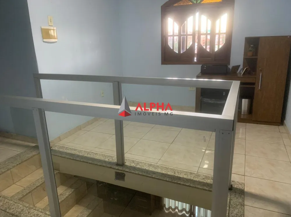 Casa, 4 quartos, 360 m² - Foto 2