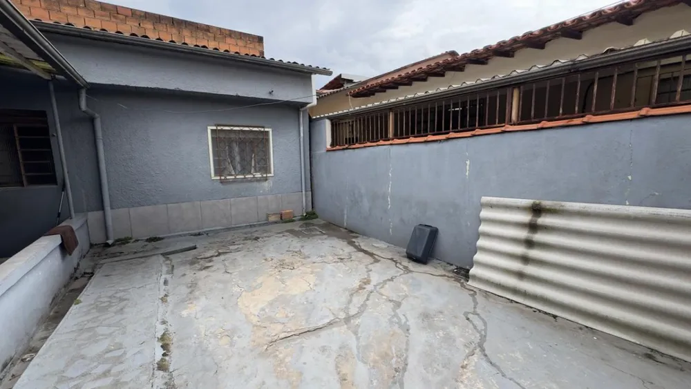 Casa, 5 quartos, 219 m² - Foto 4