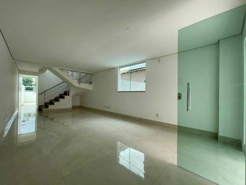 Cobertura, 3 quartos, 240 m² - Foto 3