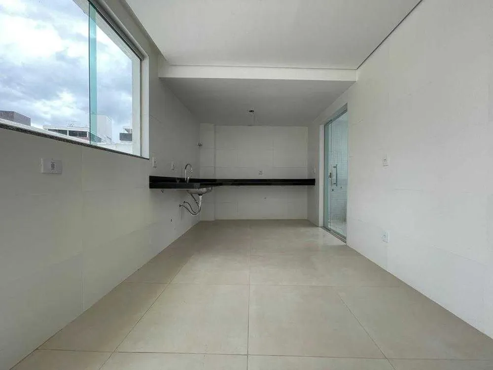 Cobertura, 3 quartos, 240 m² - Foto 4