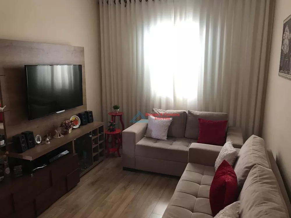 Casa à venda com 3 quartos, 220m² - Foto 9