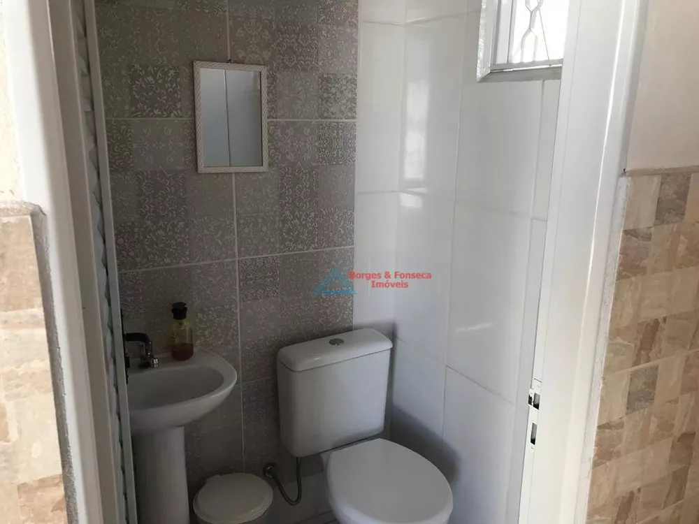 Casa à venda com 3 quartos, 220m² - Foto 25