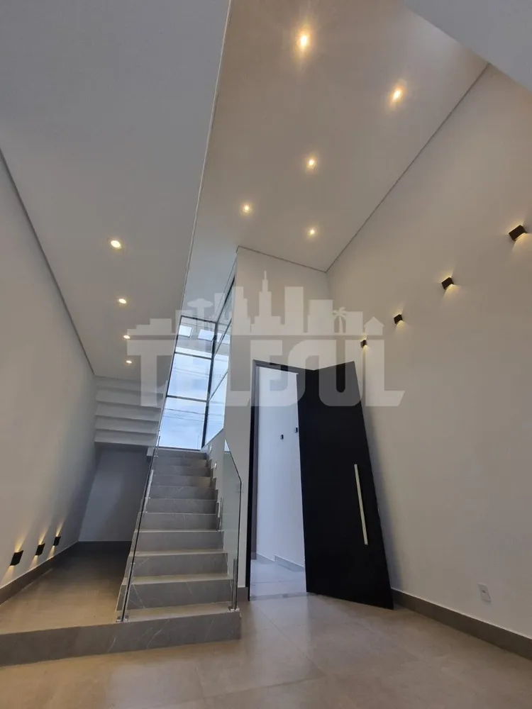 Casa, 3 quartos, 231 m² - Foto 4