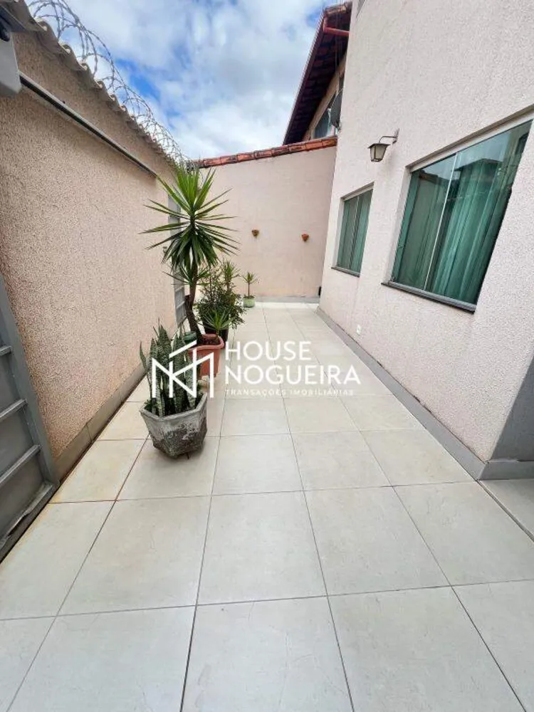 Casa, 4 quartos, 236 m² - Foto 2