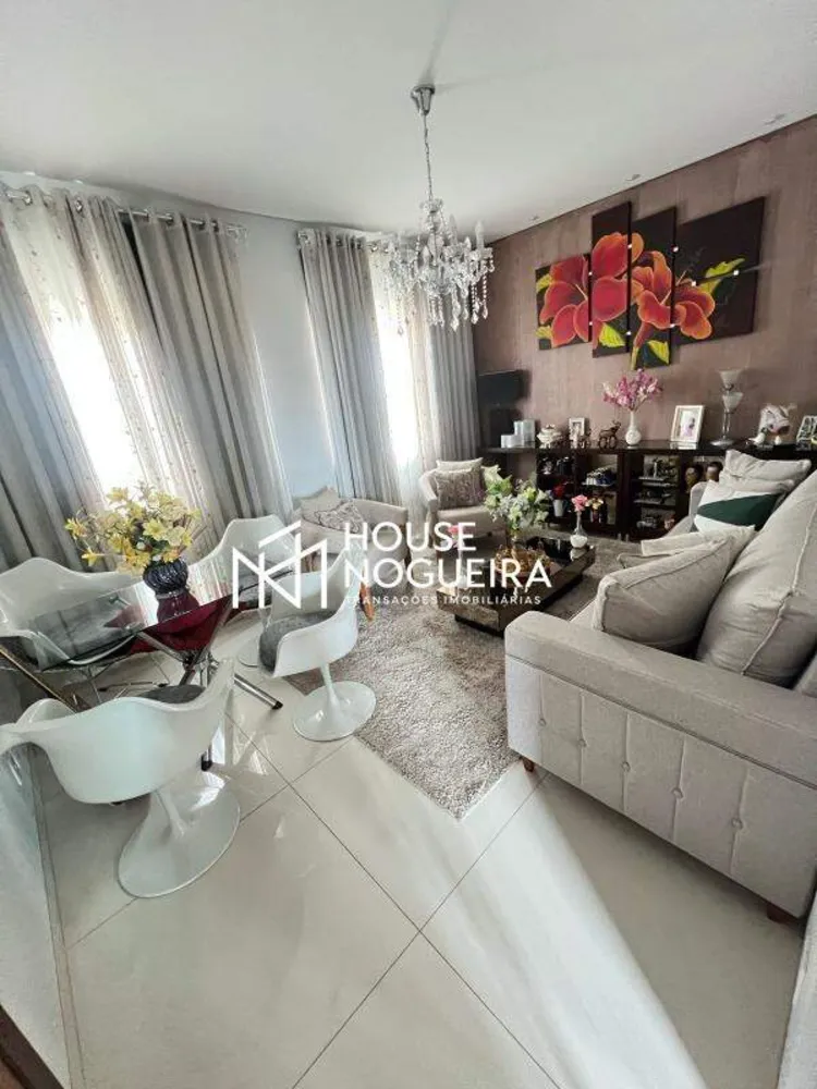 Casa, 4 quartos, 236 m² - Foto 4
