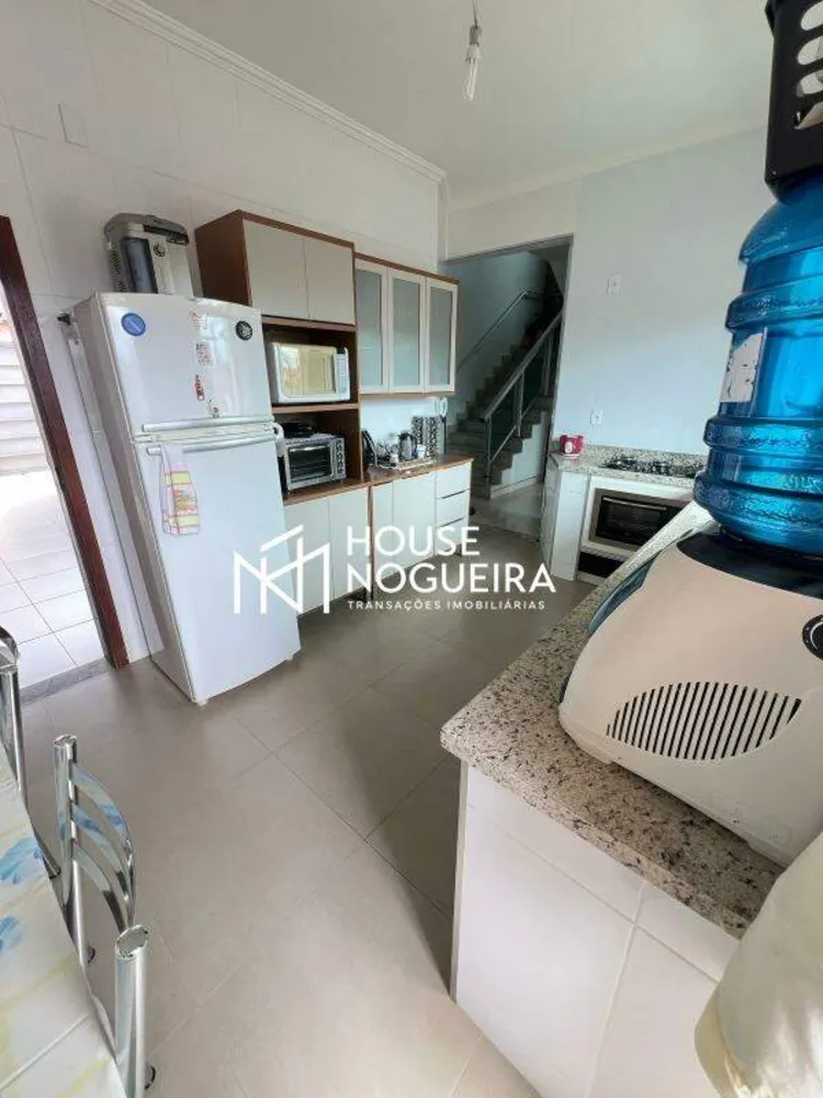 Casa, 4 quartos, 236 m² - Foto 10