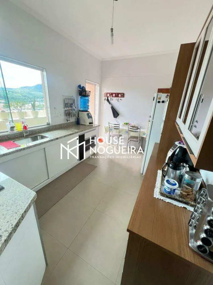 Casa, 4 quartos, 236 m² - Foto 19
