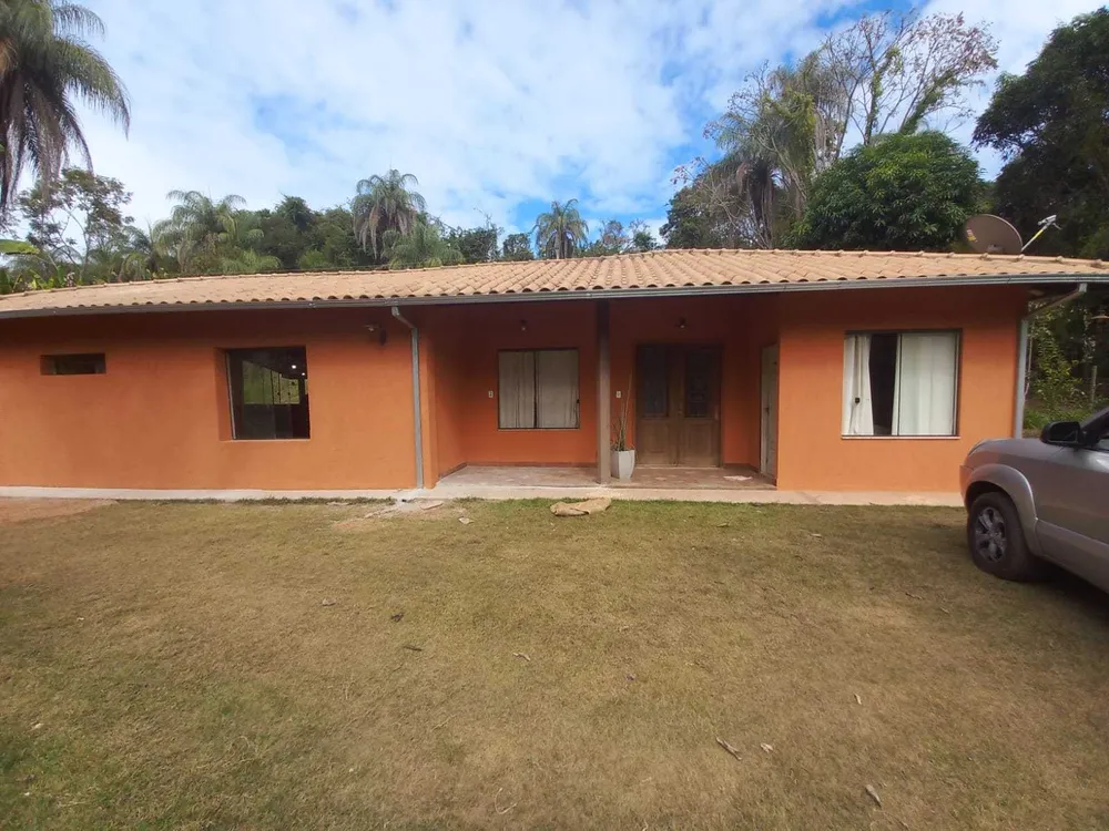 Casa, 4 quartos, 200 m² - Foto 1