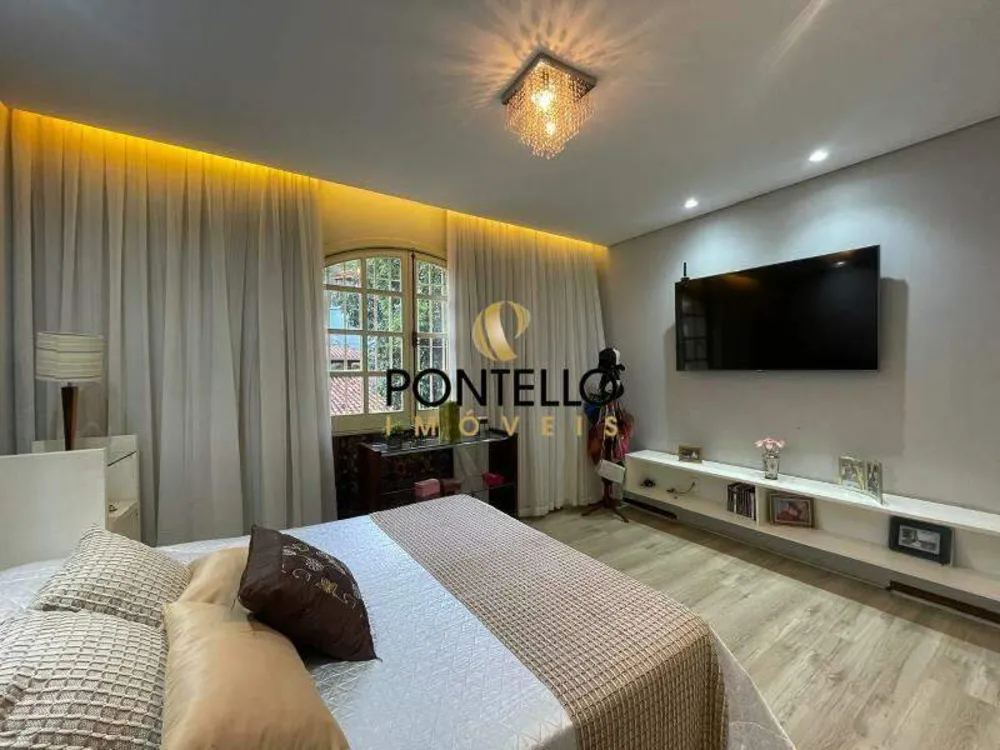 Casa, 5 quartos, 325 m² - Foto 3