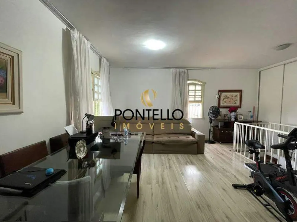 Casa, 5 quartos, 325 m² - Foto 2