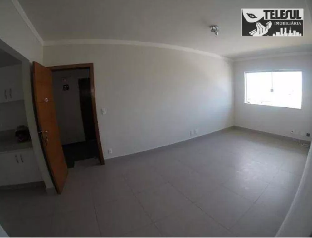 Apartamento à venda com 3 quartos, 224m² - Foto 1