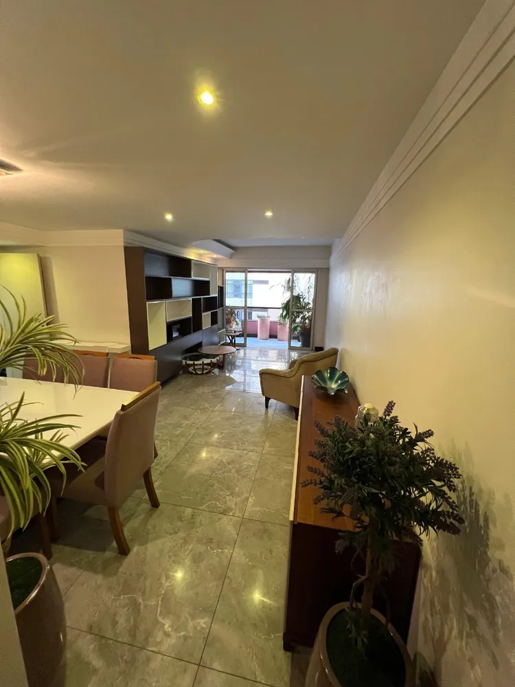Apartamento, 4 quartos, 235 m² - Foto 1