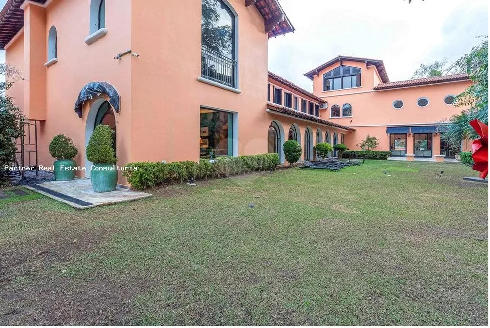 Casa, 4 quartos, 2554 m² - Foto 1