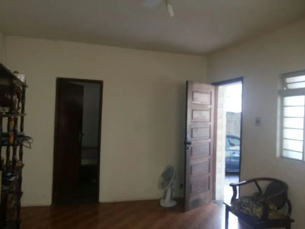 Casa, 3 quartos, 288 m² - Foto 1