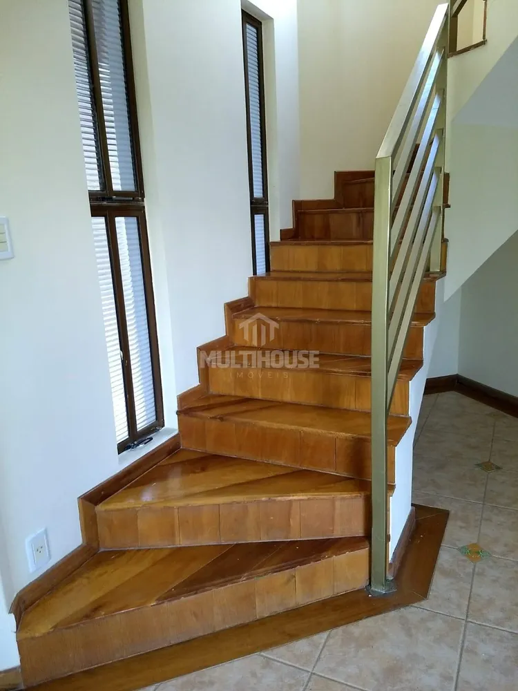 Casa, 4 quartos, 336 m² - Foto 3
