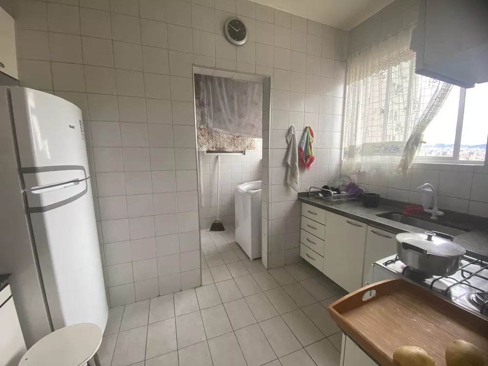 Apartamento à venda com 3 quartos, 92m² - Foto 7