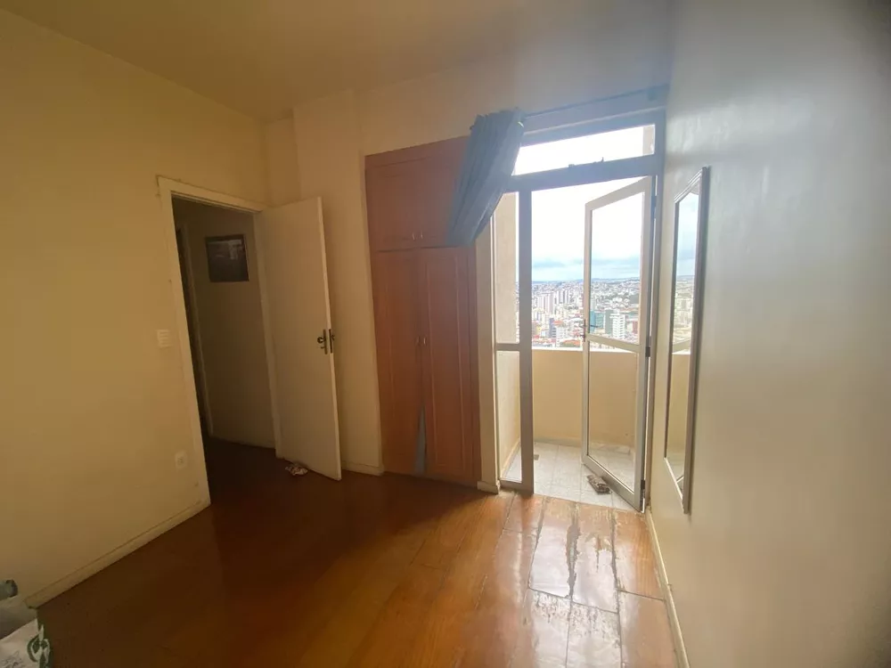 Apartamento à venda com 3 quartos, 92m² - Foto 12