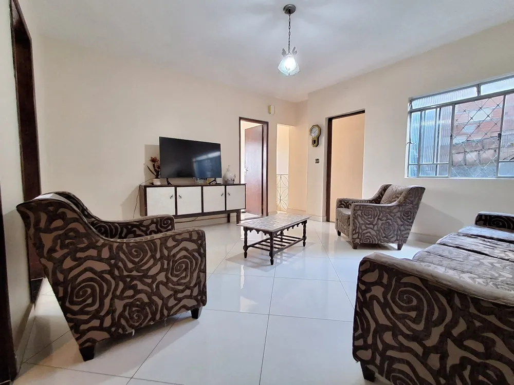 Casa, 3 quartos, 142 m² - Foto 2